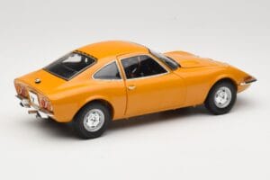 Opel GT Ocre Minichamps 1:18 180049031 Métal — image 3 sur 8