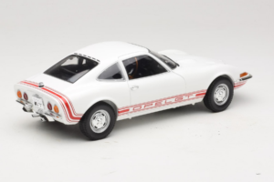 Opel GT Blanc Minichamps 1:18 180049027 Métal — image 3 sur 8