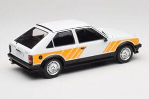 Opel Kadett D SR Blanc avec Décor Jaune MCG 1:18 MCG18534 Métal — image 2 sur 6