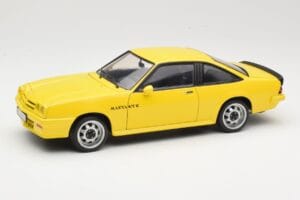 Opel Manta B GT/E Jaune Revell 1:18 08421 Métal