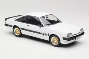 Opel Manta B Sport Blanc MCG 1:18 MCG18237 Métal — image 4 sur 6