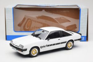 Opel Manta B Sport Blanc MCG 1:18 MCG18237 Métal — image 6 sur 6