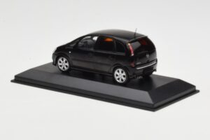 Opel Meriva OPC Noir Minichamps 1:43 90399891 Métal — image 3 sur 4