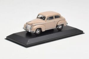 Opel Olympia A Beige Minichamps 1:43 430040404 Métal — image 2 sur 4