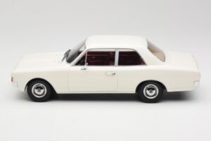 Opel Rekord C Blanc Minichamps 1:18 107047001 Métal — image 3 sur 6