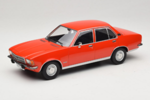 Opel Rekord D Rouge MCG 1:18 MCG18563 Métal