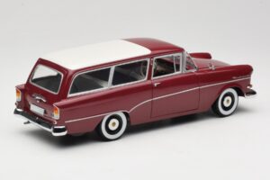 Opel Rekord P1 Caravan Rouge Minichamps 1:18 180043211 Métal — image 3 sur 8