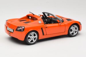 Opel Speedster Orange Maisto 1:18 31615 Métal — image 3 sur 8