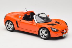 Opel Speedster Orange Maisto 1:18 31615 Métal — image 6 sur 8
