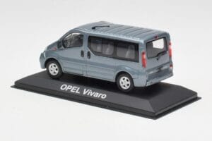 Opel Vivaro A Gris Bleu Minichamps 1:43 VIVARO001 Métal — image 3 sur 4