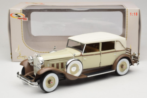 Packard Brewster Blanc Signature Models 1:18 PACKARD001 Métal — image 8 sur 8