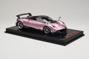 Pagani Huayra BC Pearl Pink AB Models 1:18 REMC032 Résine — image 4 sur 7