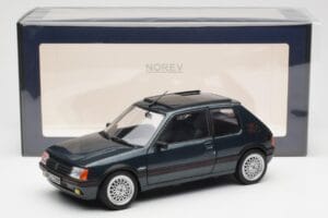 Peugeot 205 GTI 1.9 Magic Sorrento Vert Norev 1:18 184859 Métal — image 8 sur 8