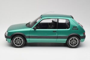 Peugeot 205 GTI Griffe Otto 1:12 G017 Résine — image 3 sur 6