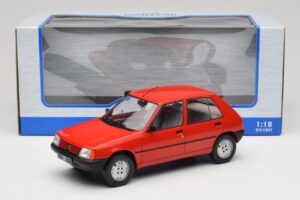 Peugeot 205 Rouge MCG 1:18 MCG18492 Métal — image 6 sur 6