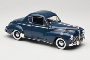 Peugeot 302 Coupé Bleu Solido 1:18 8168 Métal — image 6 sur 8