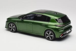 Peugeot 308 GT Olivine Green Otto 1:18 OT458 Résine — image 5 sur 6