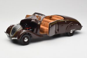 Peugeot 402 Eclipse Chocolat Norev 1:18 184873 Métal — image 2 sur 12