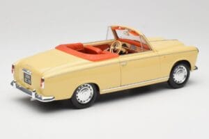 Peugeot 403 Cabriolet Jaune Sable Solido 1:18 8165 Métal — image 3 sur 8