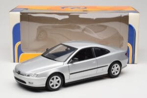 Peugeot 406 Coupé Argent Gate 1:18 01024 Métal — image 8 sur 8