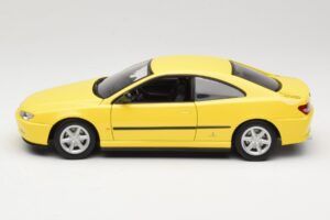 Peugeot 406 Coupé Jaune Gate 1:18 01022 Métal — image 4 sur 8