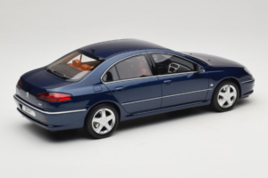Peugeot 607 Phase II 3.0 V6 Bleu Otto 1:18 OT485 Résine — image 2 sur 6