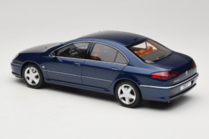 Peugeot 607 Phase II 3.0 V6 Bleu Otto 1:18 OT485 Résine — image 5 sur 6