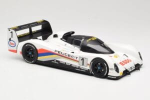 Peugeot 905 Evo 1B Group C #1 Peugeot Talbot Sport D. Warwick / Y. Dalmas / M. Blundell 24 Hours of Le Mans Winner 1992 Norev — image 4 sur 6
