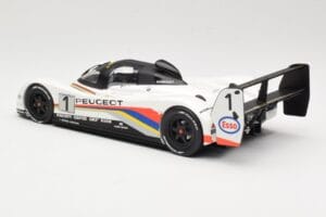 Peugeot 905 Evo 1B Group C #1 Peugeot Talbot Sport D. Warwick / Y. Dalmas / M. Blundell 24 Hours of Le Mans Winner 1992 Norev — image 5 sur 6