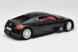 Peugeot RC Pique Noir Solido 1:18 8147 Métal — image 3 sur 8