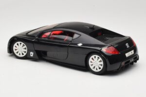 Peugeot RC Pique Noir Solido 1:18 8147 Métal — image 7 sur 8