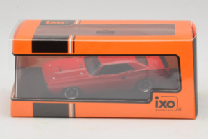 Plymouth Barracuda Rouge IXO 1:43 CLC592N Métal — image 4 sur 4
