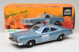 Plymouth Fury Beverly Hills PD Bleu GreenLight 1:18 19069 Métal — image 8 sur 8