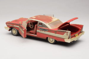 Plymouth Fury Rouge Christine Version Sale Auto World 1:18 AWSS119/06 Métal — image 5 sur 8