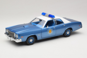 Plymouth Fury Police Pursuit Smokey and the Bandit GreenLight 1:18 19044 Métal