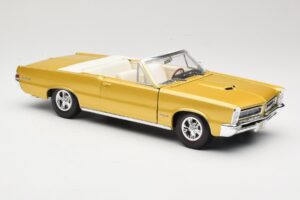 Pontiac GTO Hurst Edition Or Maisto 1:18 531884 Métal — image 6 sur 8
