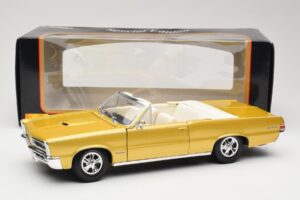 Pontiac GTO Hurst Edition Or Maisto 1:18 531884 Métal — image 8 sur 8
