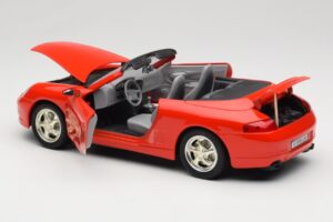 Porsche 911 996 Cabriolet Rouge Mira 1:18 06930 Métal — image 5 sur 8
