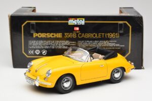 Porsche 356B Cabriolet Jaune Bburago 1:18 3031 Métal — image 8 sur 8