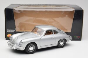 Porsche 356B Argent & Intérieur Marron Bburago 1:18 3021-M2 Métal — image 8 sur 8
