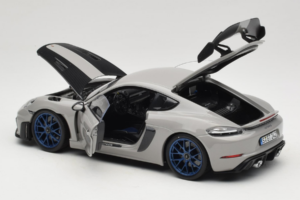 Porsche 718 Cayman 982 GT4 RS Weissach Package Chalk Norev 1:18 187253 Métal — image 5 sur 8