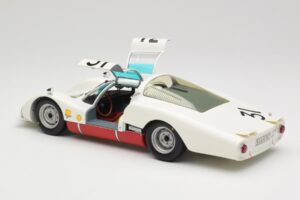Porsche 906 LH #31 H. Herrmann / H. Linge Porsche System Engineering 24 Hours of Le Mans 1966 Minichamps 1:18 100666131 Métal — image 5 sur 8