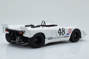 Porsche 908/02 #48 S. McQueen / P. Revson 12 Hours of Sebring 2nd Place Post Race Version 1970 AUTOart 1:18 87072 Métal — image 3 sur 8