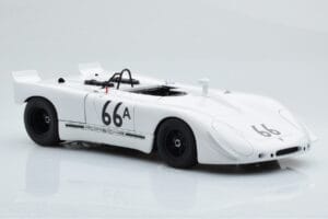 Porsche 908/02 #66A S. McQueen Holtville 1970 AUTOart 1:18 87073 Métal — image 6 sur 8