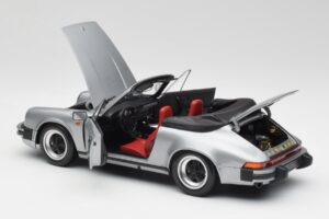Porsche 911 930 Carrera 3.2 Cabriolet Gris Métallisé Minichamps 1:18 100063034 Métal — image 5 sur 8