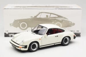 Porsche 911 930 Carrera 3.2 Grand Prix White Minichamps 1:18 100063024 Métal — image 8 sur 8