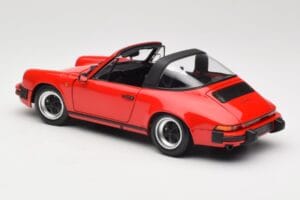 Porsche 911 930 Carrera Targa 3.2 Guards Red Minichamps 1:18 100063061 Métal — image 8 sur 9