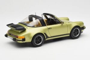 Porsche 911 930 Turbo Targa Vert Métallique Norev 1:18 187526 Métal — image 4 sur 10