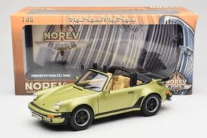 Porsche 911 930 Turbo Targa Vert Métallique Norev 1:18 187526 Métal — image 10 sur 10