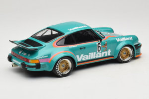 Porsche 911 934 Vaillant #6 B. Wollek Winner Norisring DRM 1976 Minichamps 1:18 155766406 Métal — image 2 sur 6